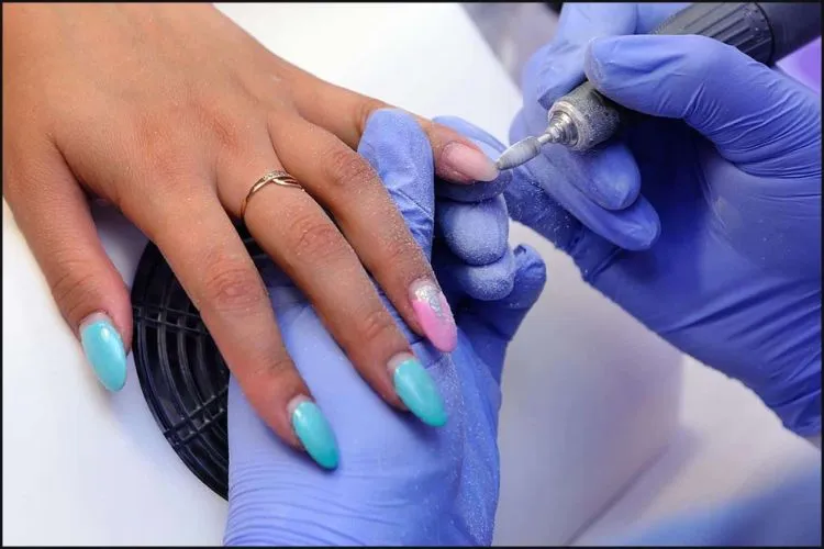 Pro Tips for Acrylic Nail Enthusiasts